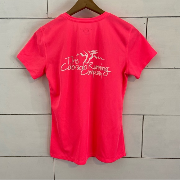 Brooks Neon Pink Short Sleeve Running Top “if trump can RUN you can TOO!” Size S - Picture 4 of 8